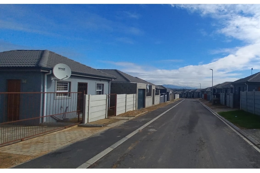 3 Bedroom Property for Sale in Dalvale Western Cape